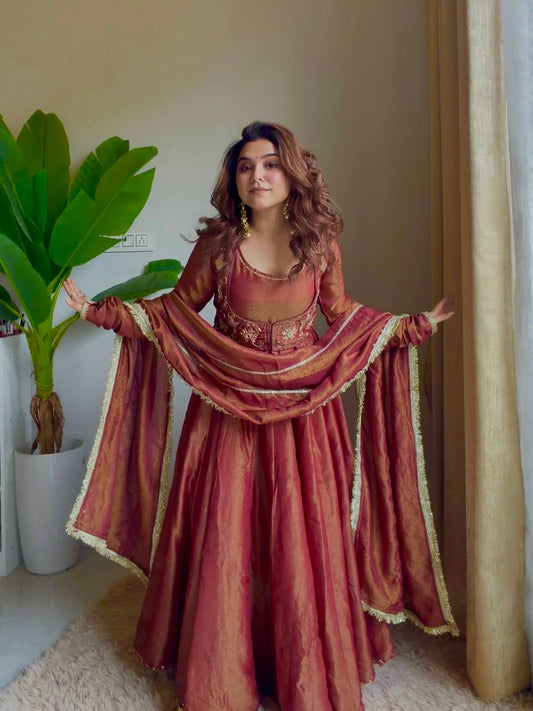 Step into royal elegance with this stunning maxi-style Anarkali — crafted with rich fabric and detailed embroidery for a graceful festive look 💃💖