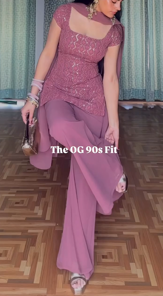 Viral Kareena 90s Iconic Suit