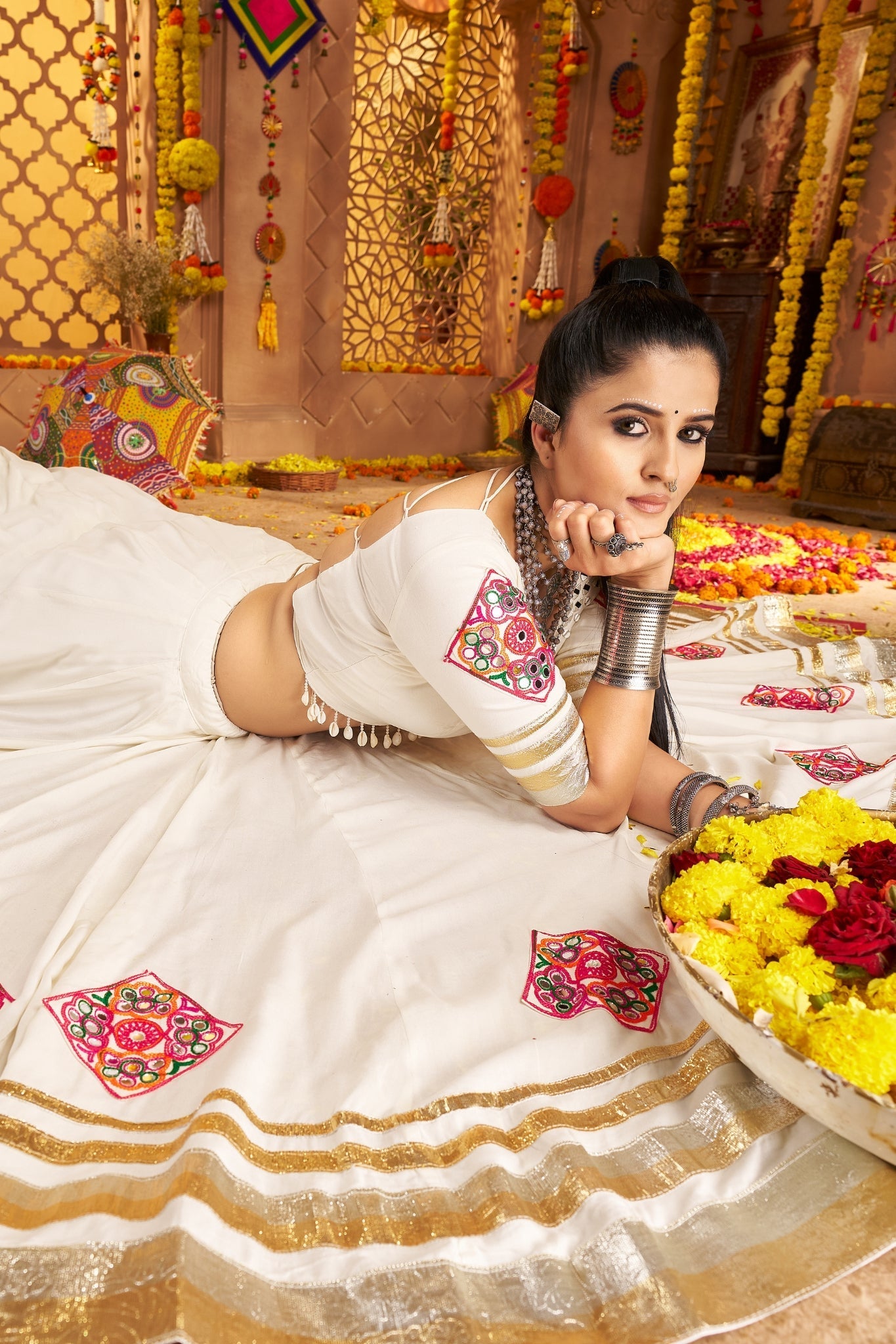 White Navratri Stunning Hand Mirror Work With Tread Embroidered Traditional Readymade Lehenga Choli - ETHNICDEAL