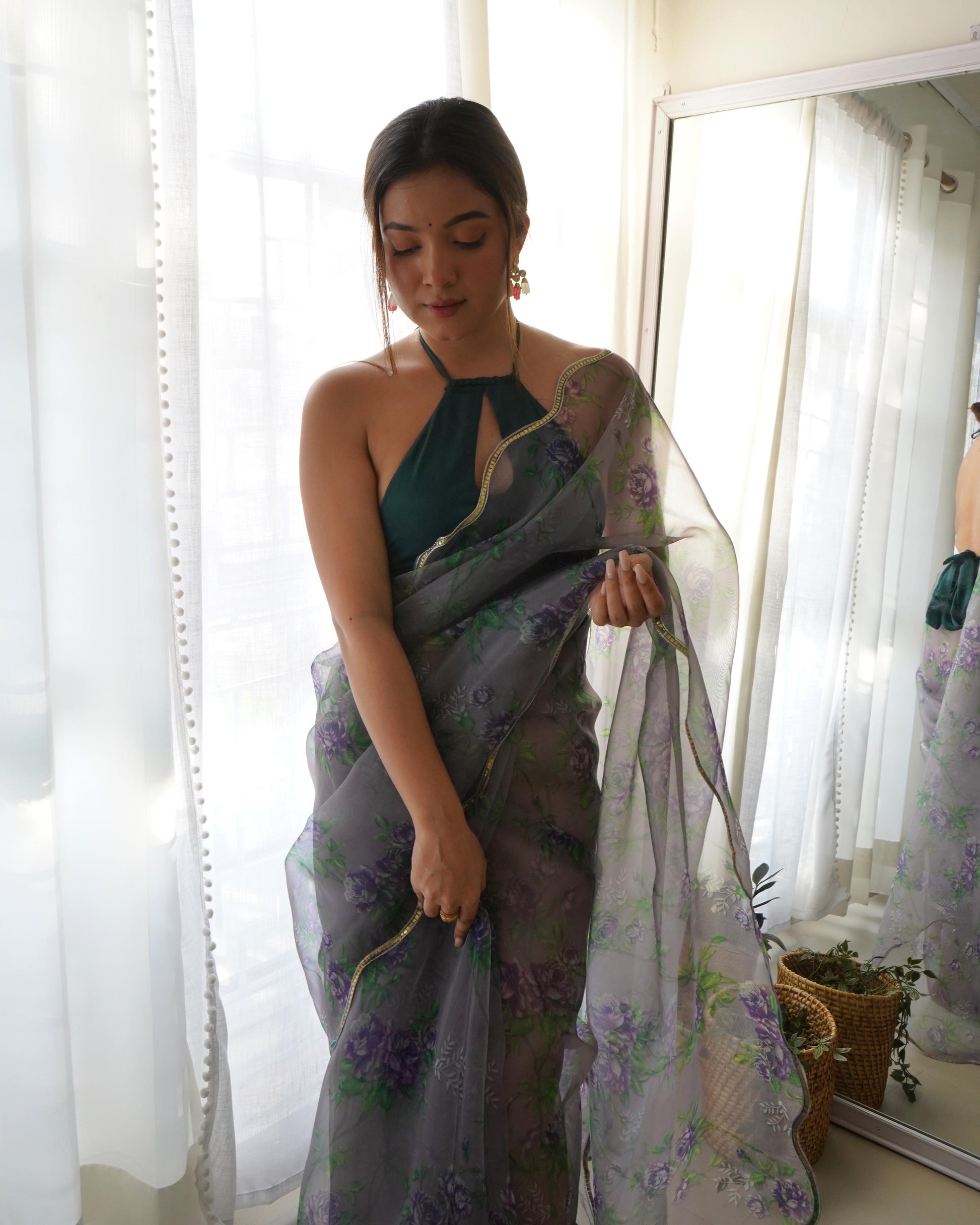 Lovely Gray Pure Organza Floral Handprinted Gota Worked Saree - Ethnicwish