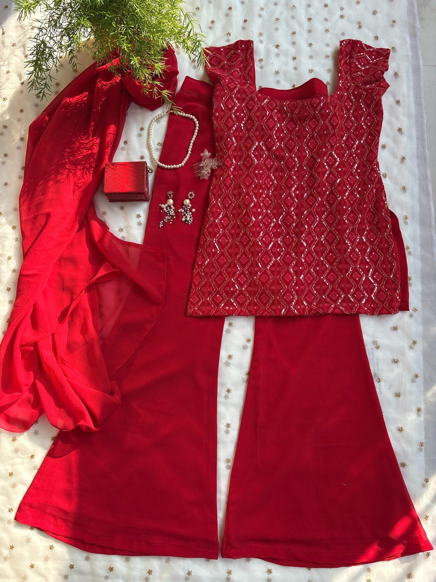 Viral Kareena 90s Iconic Suit