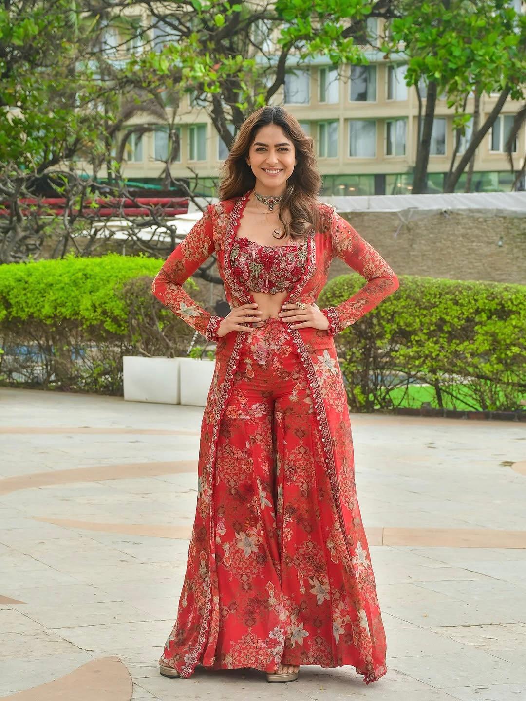 Mrunal Thakur Inspired Red Fringe Indo Western | Reception & Sangeet Wear