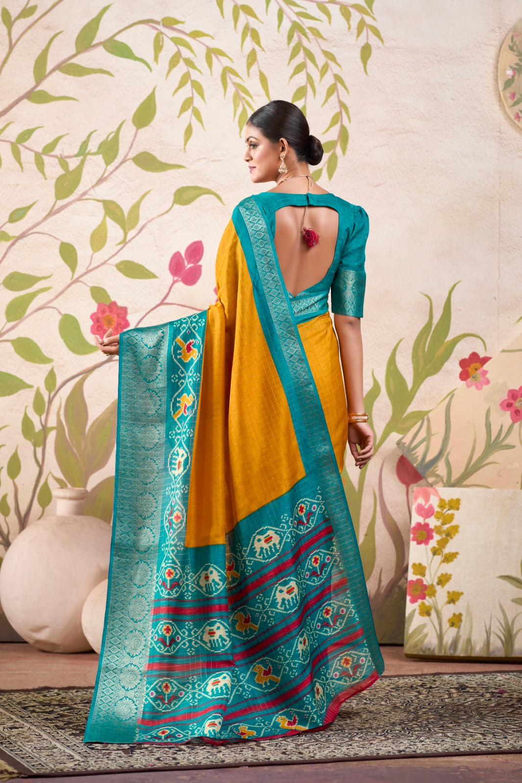 Graceful Tussar Chex Patola Printed Weaving Worked Saree - Ethnicwish